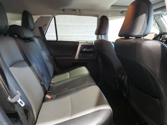 2021 TOYOTA 4RUNNER SR - JTENU5JR9M5838293