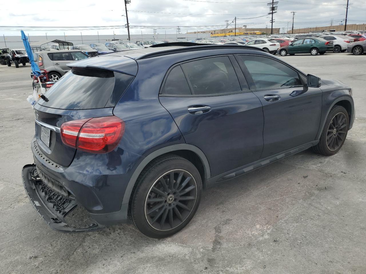 MERCEDES-BENZ GLA-CLASS 2018