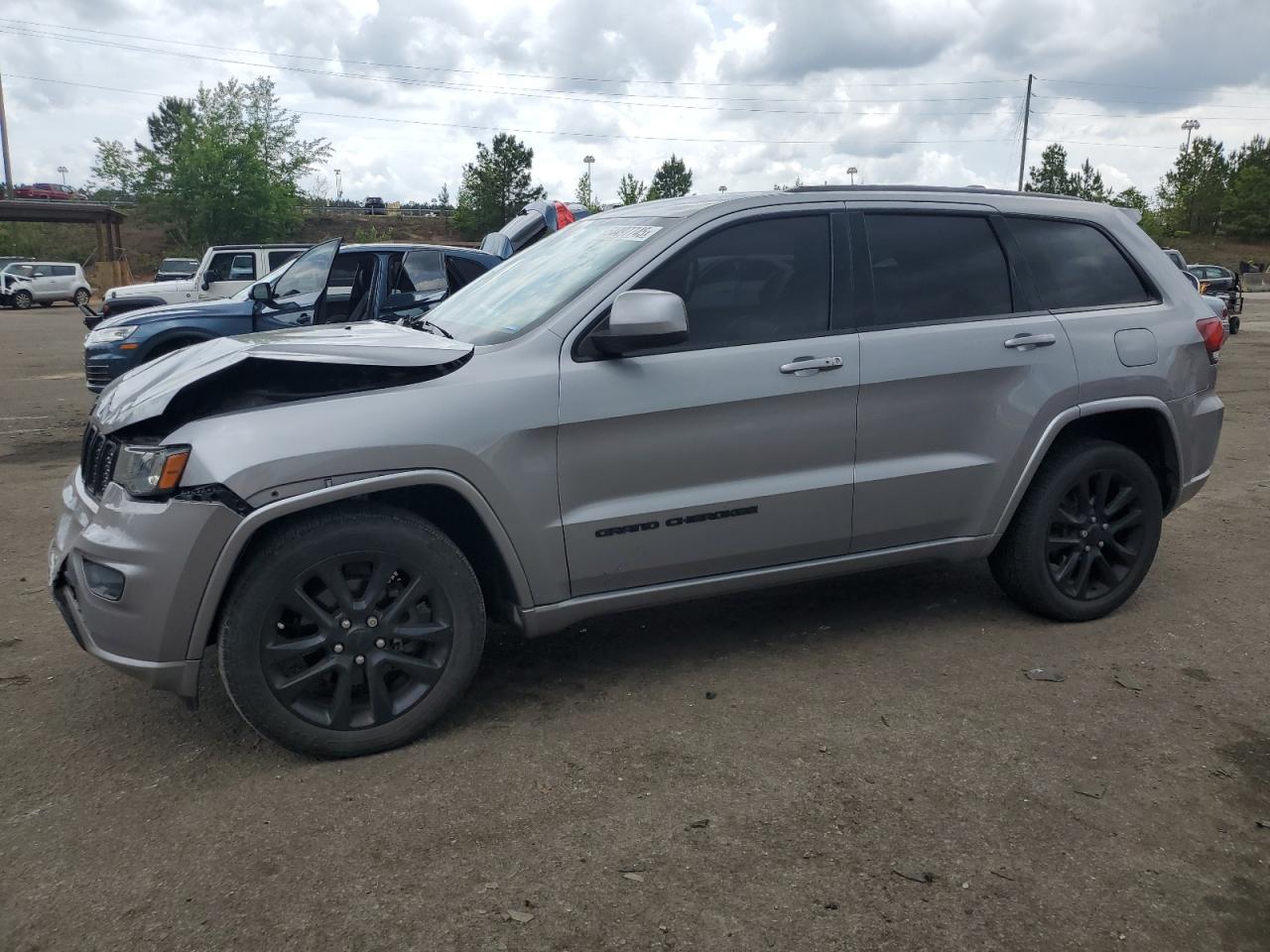 JEEP GRAND CHEROKEE LAREDO