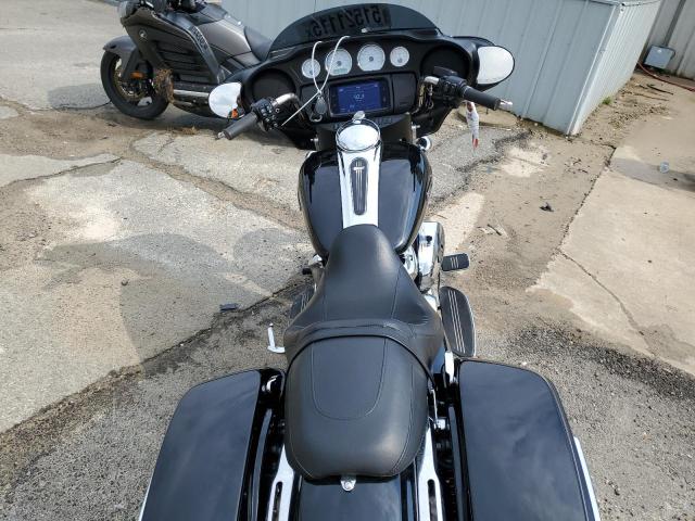 2023 HARLEY-DAVIDSON FLHX - 1HD1KBC10PB678677