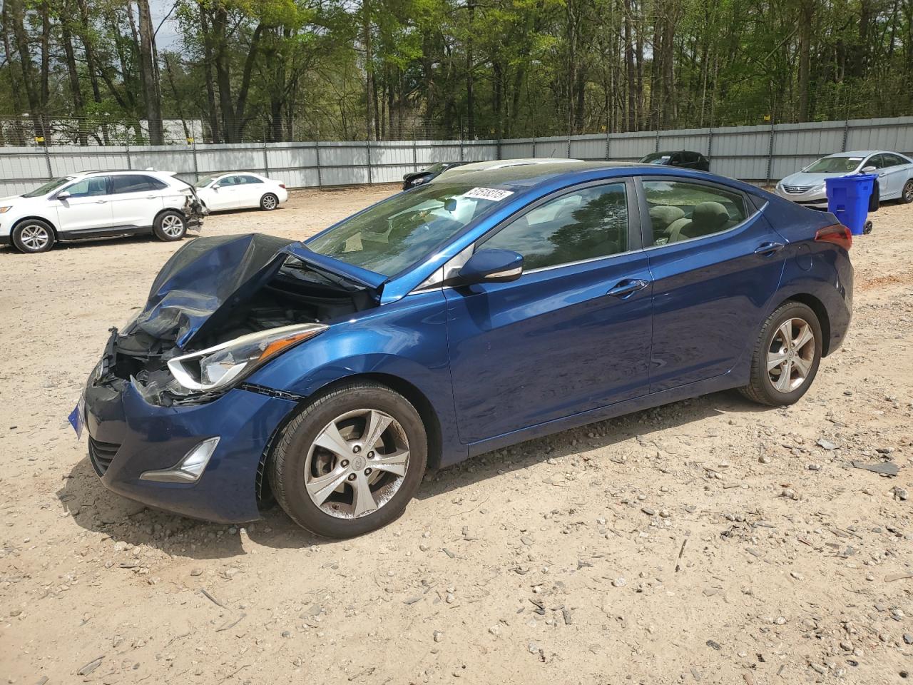 HYUNDAI ELANTRA SE