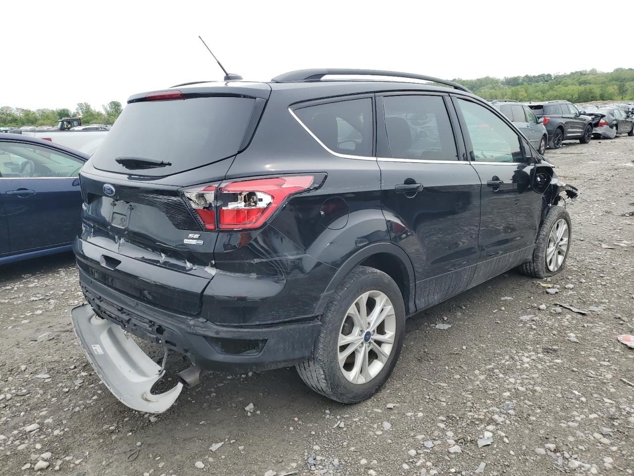 FORD ESCAPE SE