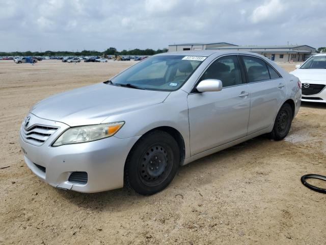 TOYOTA CAMRY BASE