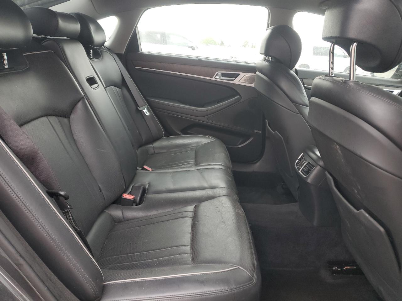GENESIS G80 BASE