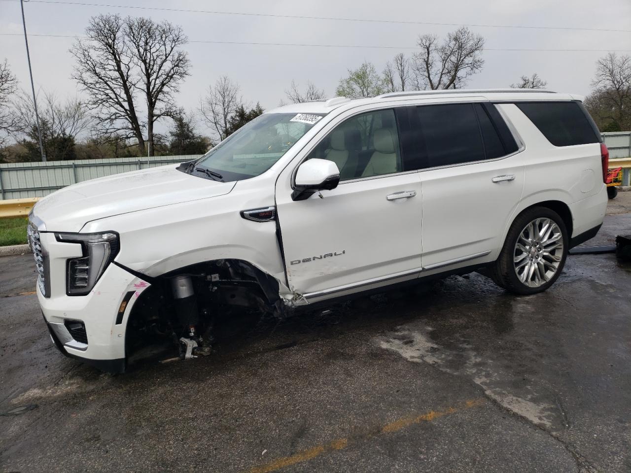GMC YUKON DENALI