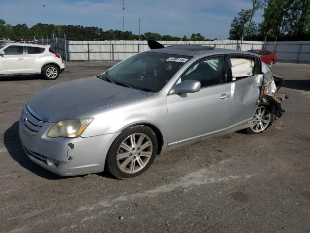 TOYOTA AVALON XL
