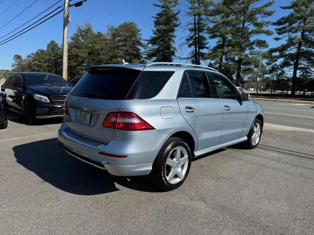 Vin: 4jgda5gb7fa443070, lot: 55183775, mercedes-benz m-class 400 4matic 20153