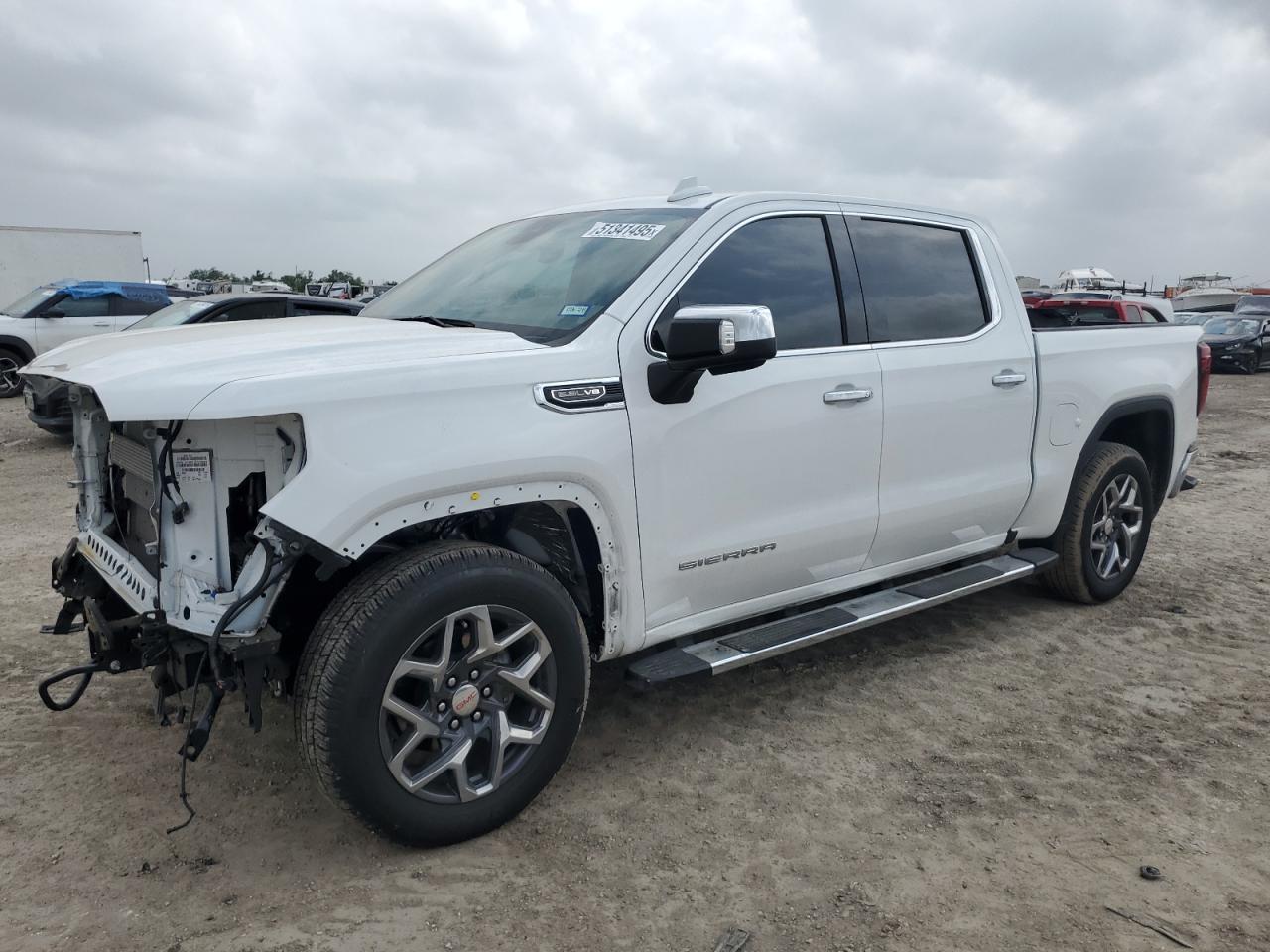 GMC SIERRA C1500 SLT