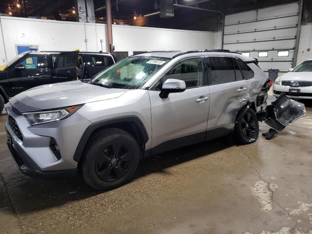 2019 TOYOTA RAV4 XLE - JTMP1RFV8KD019622