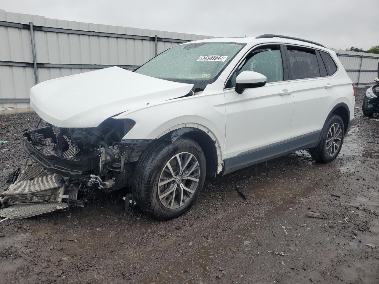 VOLKSWAGEN TIGUAN SE