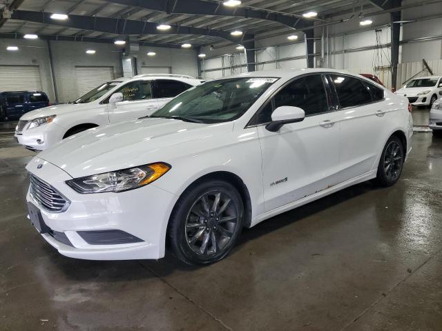 Vin: 3fa6p0lu5hr317987, lot: 54832755, ford fusion se hybrid 2017 img_1