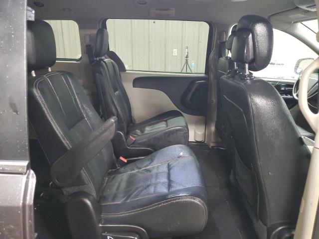 2016 CHRYSLER TOWN & COU - 2C4RC1BG9GR213513