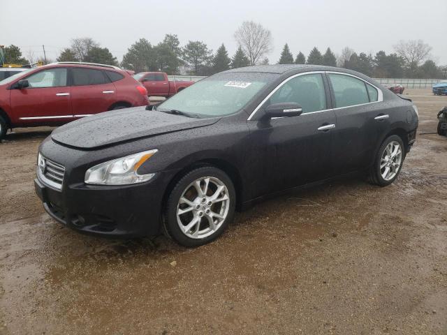 NISSAN MAXIMA S