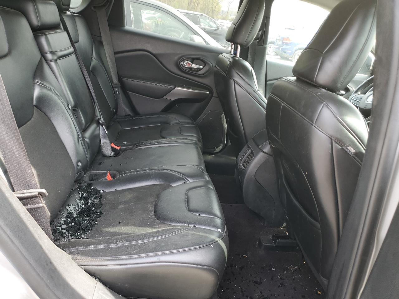 Lot #3296225499 2019 JEEP CHEROKEE L