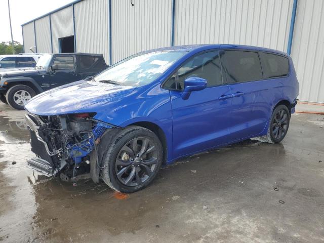 Vin: 2c4rc1fg4lr111119, lot: 54916655, chrysler pacifica touring 2020 img_1