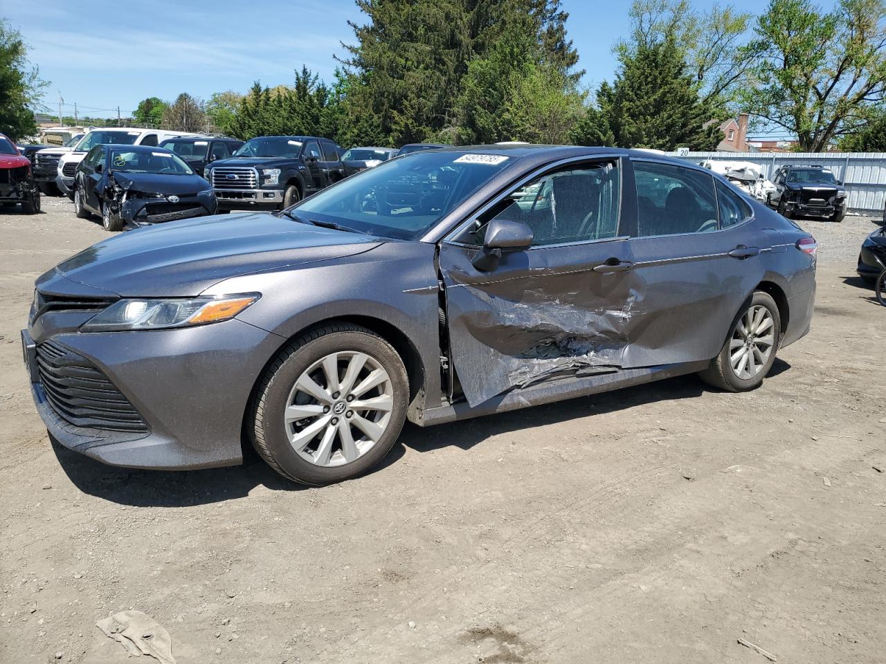 TOYOTA CAMRY L