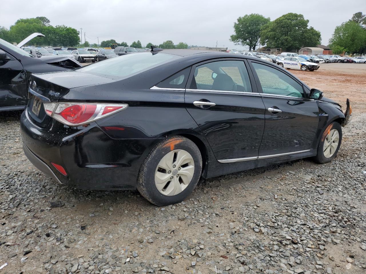 HYUNDAI SONATA HYBRID