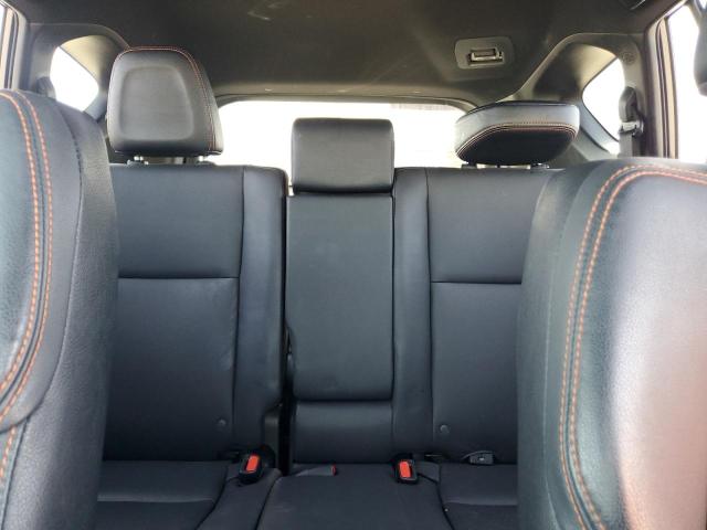 2018 TOYOTA RAV4 SE - JTMJFREV1JJ188938