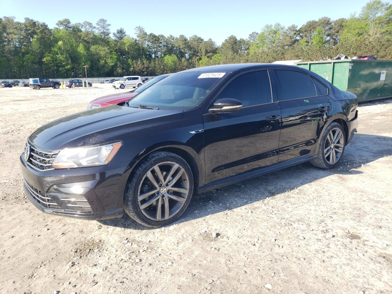 VOLKSWAGEN PASSAT S