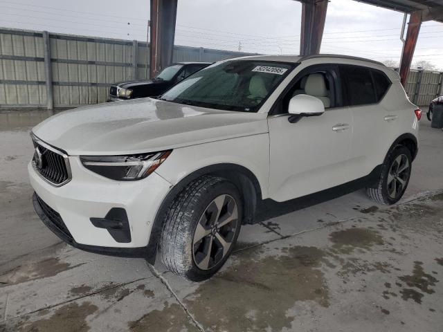 Vin: yv4k92hn3p2919237, lot: 52242095, volvo xc40 plus plus 2023 img_1