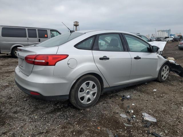 Vin: 1fadp3e2xfl343002, lot: 52635045, ford focus s 20153