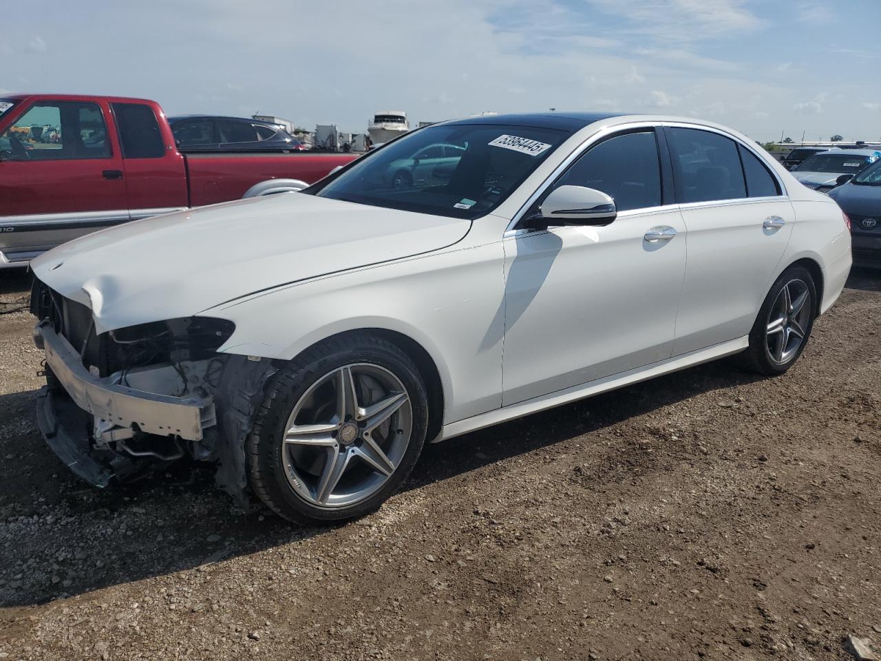 MERCEDES-BENZ E-CLASS 300