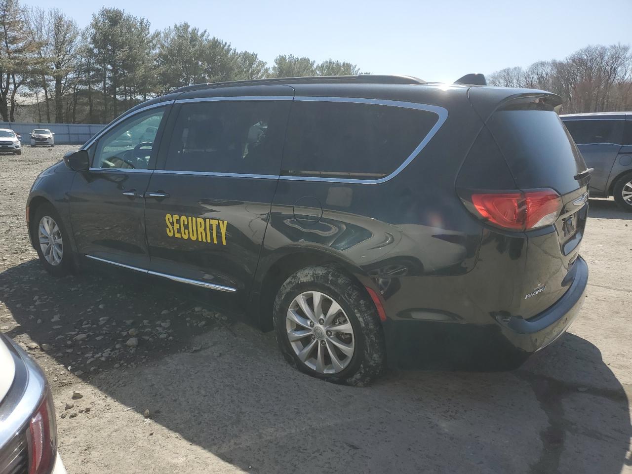 CHRYSLER PACIFICA TOURING L