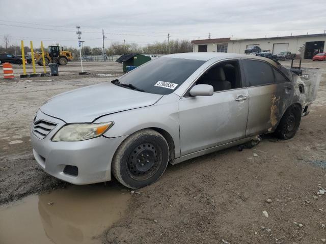 TOYOTA CAMRY BASE