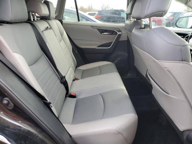 2020 TOYOTA RAV4 XLE P 2T3A1RFV2LC068178