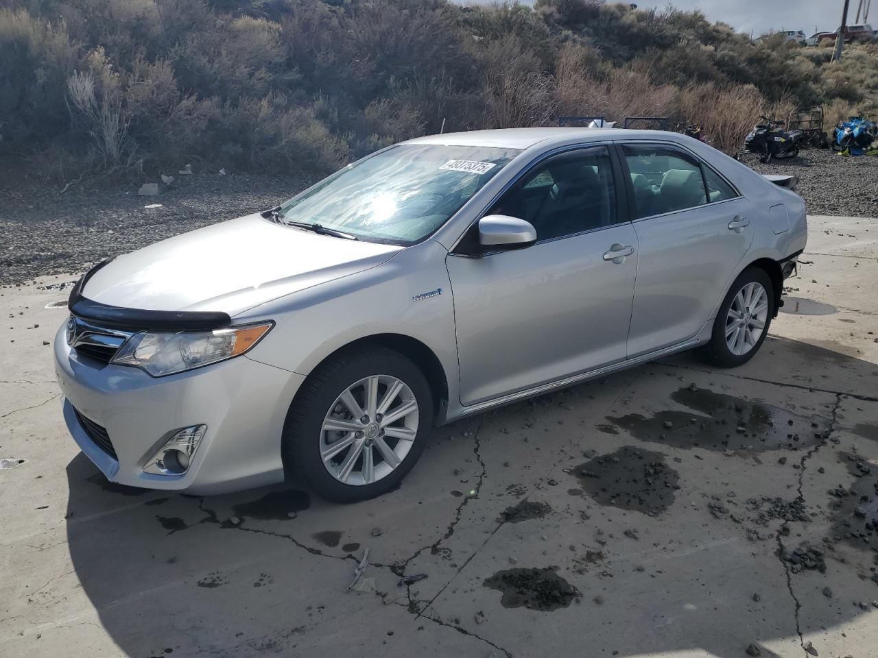 TOYOTA CAMRY HYBRID