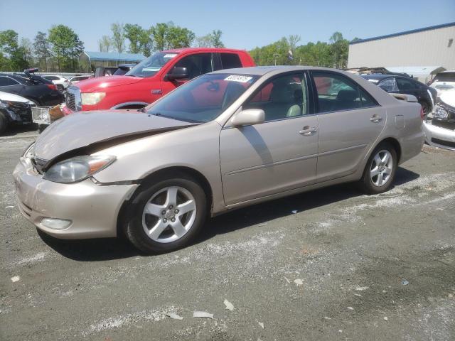TOYOTA CAMRY LE 2002 gold sedan 4d gas 4T1BF30K22U011485 photo #1