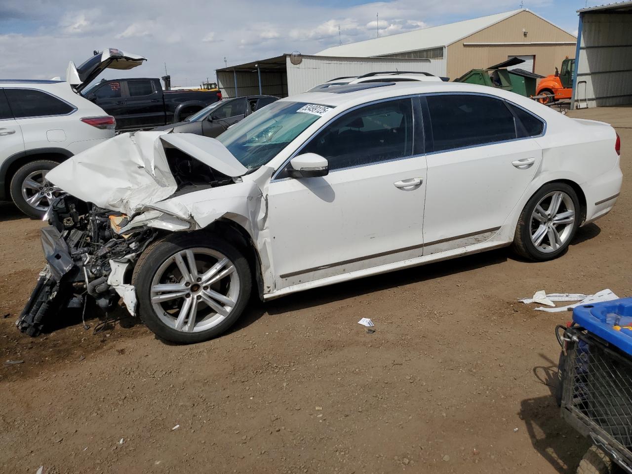  Salvage Volkswagen Passat