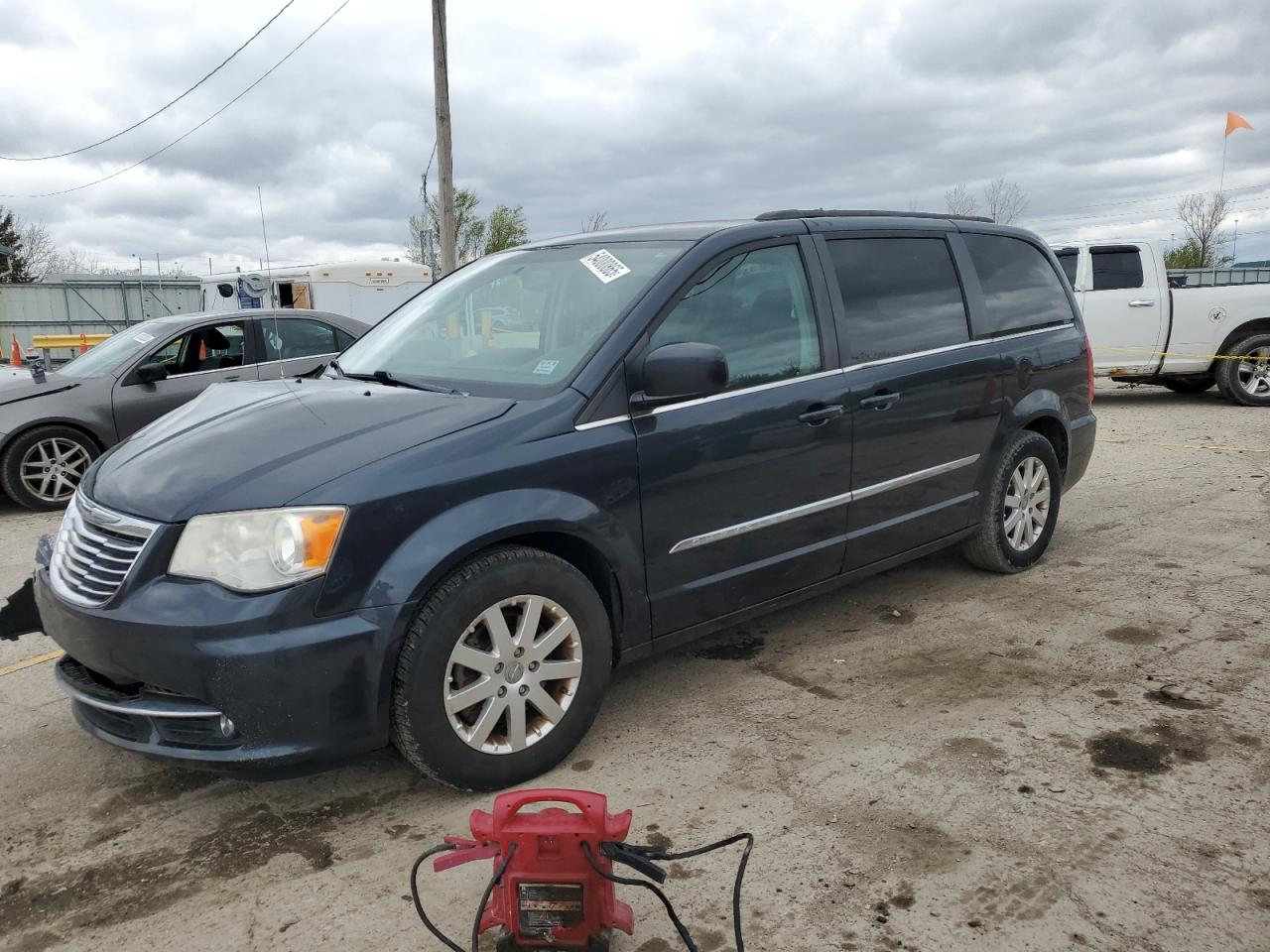 CHRYSLER TOWN & COUNTRY TOURING