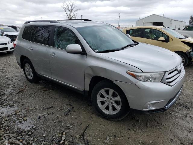 Vin: 5tdbk3eh8cs138910, lot: 53720255, toyota highlander base 20124