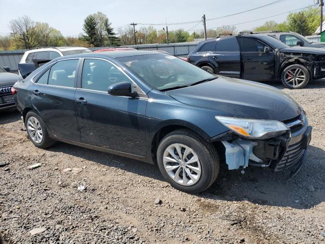 Vin: 4t1bf1fk7hu657920, lot: 53287635, toyota camry le 20174