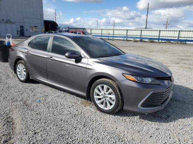 Vin: 4t1c11bkxru125359, lot: 50711425, toyota camry le 20244