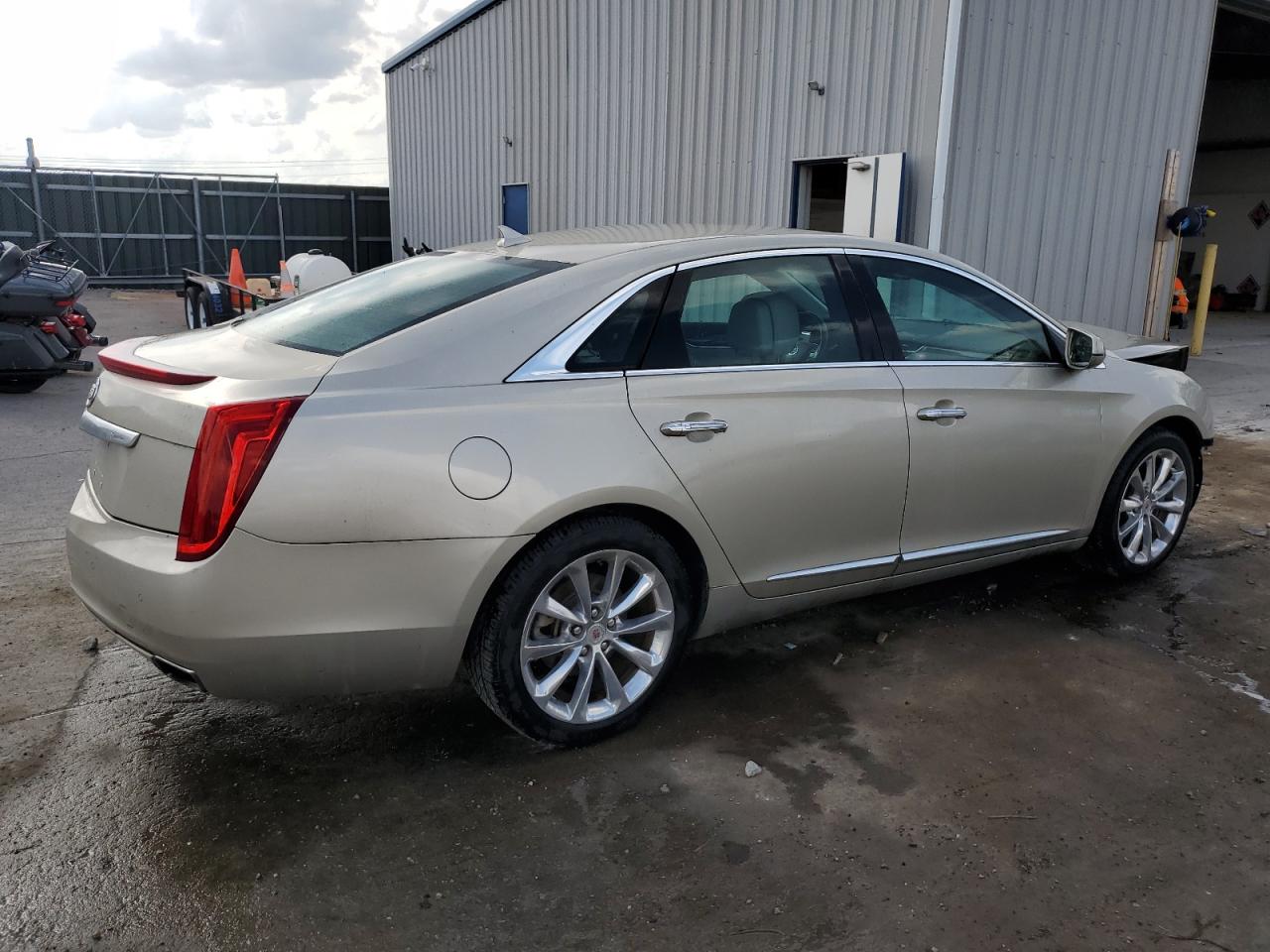 CADILLAC XTS LUXURY COLLECTION