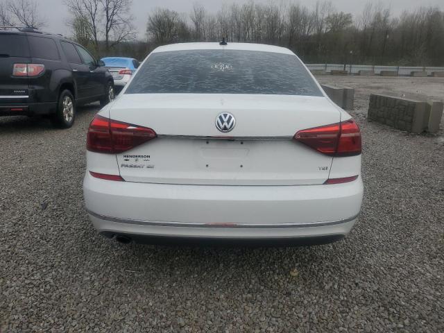 2018 VOLKSWAGEN PASSAT SE - 1VWBA7A3XJC004965