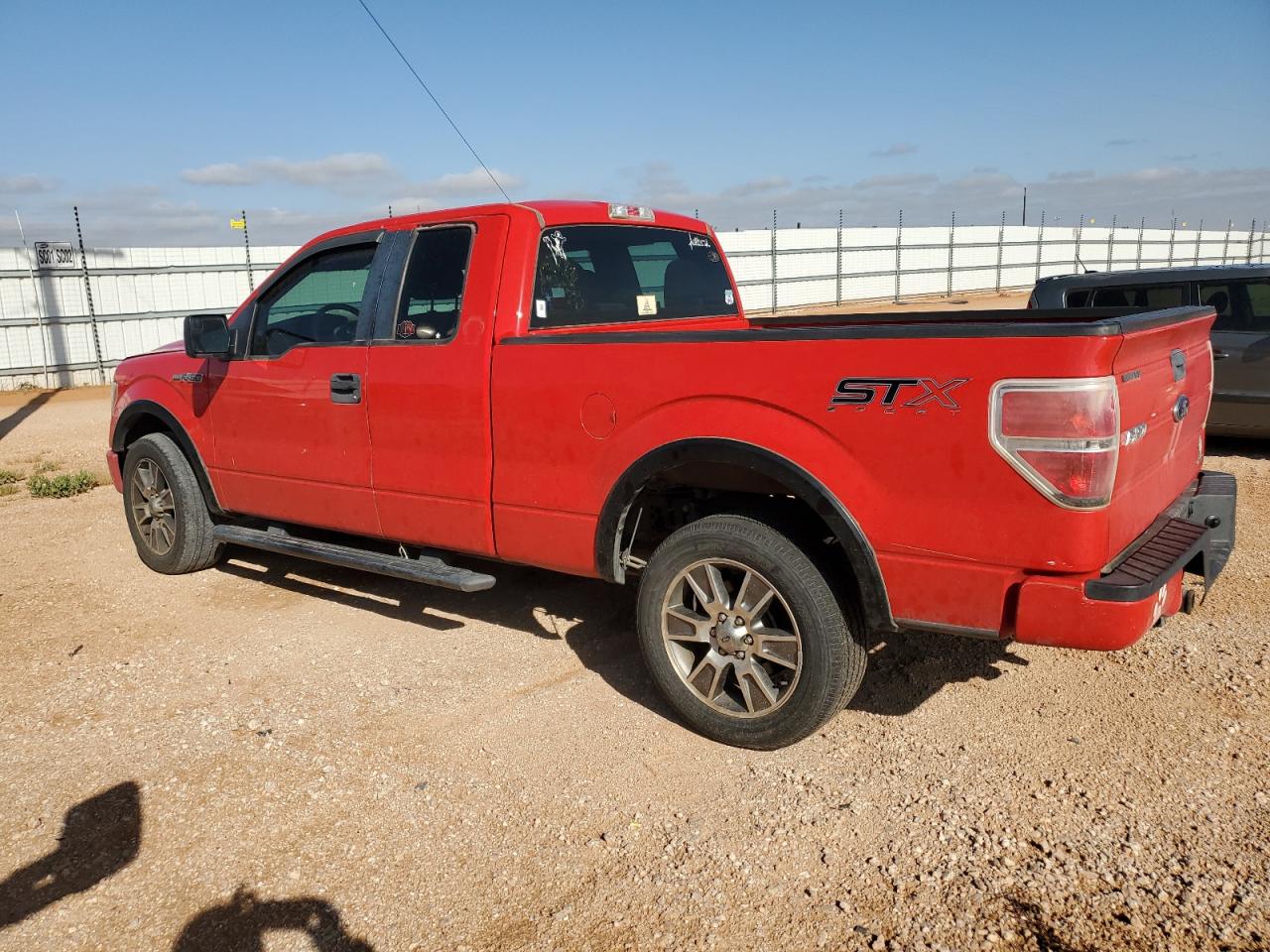 FORD F-150 SUPER CAB