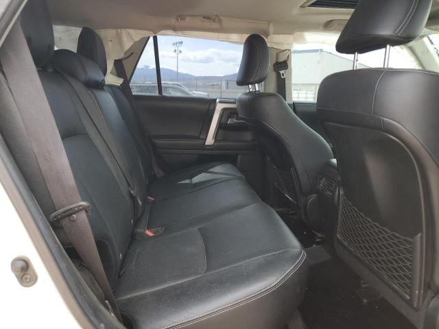 2018 TOYOTA 4RUNNER SR - JTEBU5JR8J5553454