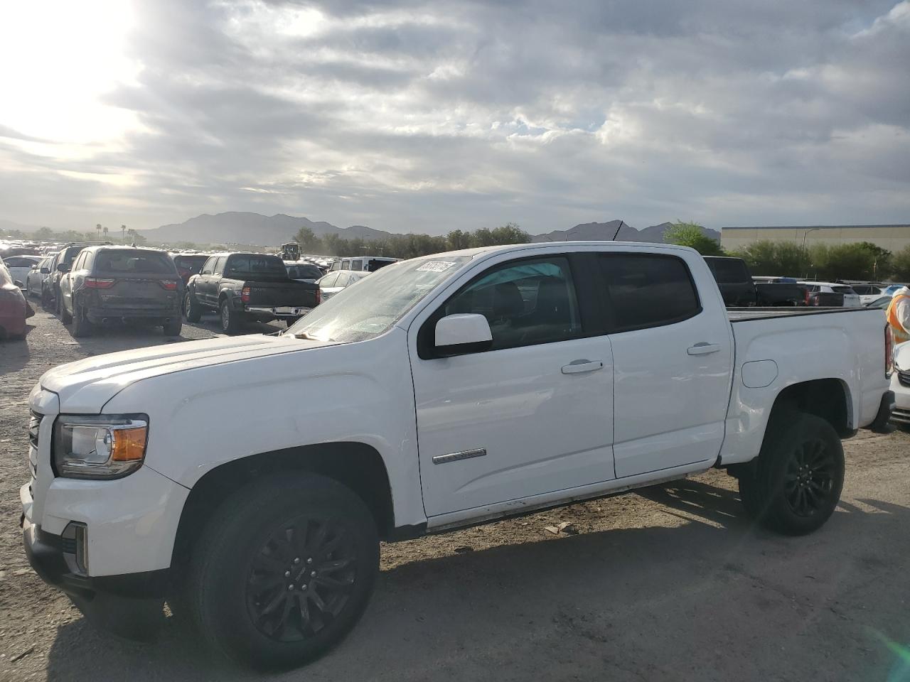 GMC CANYON ELEVATION