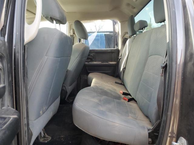 2018 RAM 1500 ST - 1C6RR7FG3JS215878