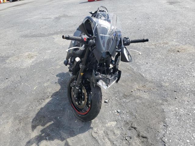 KAWASAKI ZR900 F 2023 two tone  gas ML5ZRDF11PDA63466 photo #3