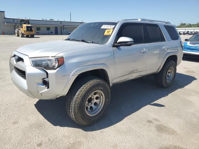 TOYOTA 4RUNNER SR