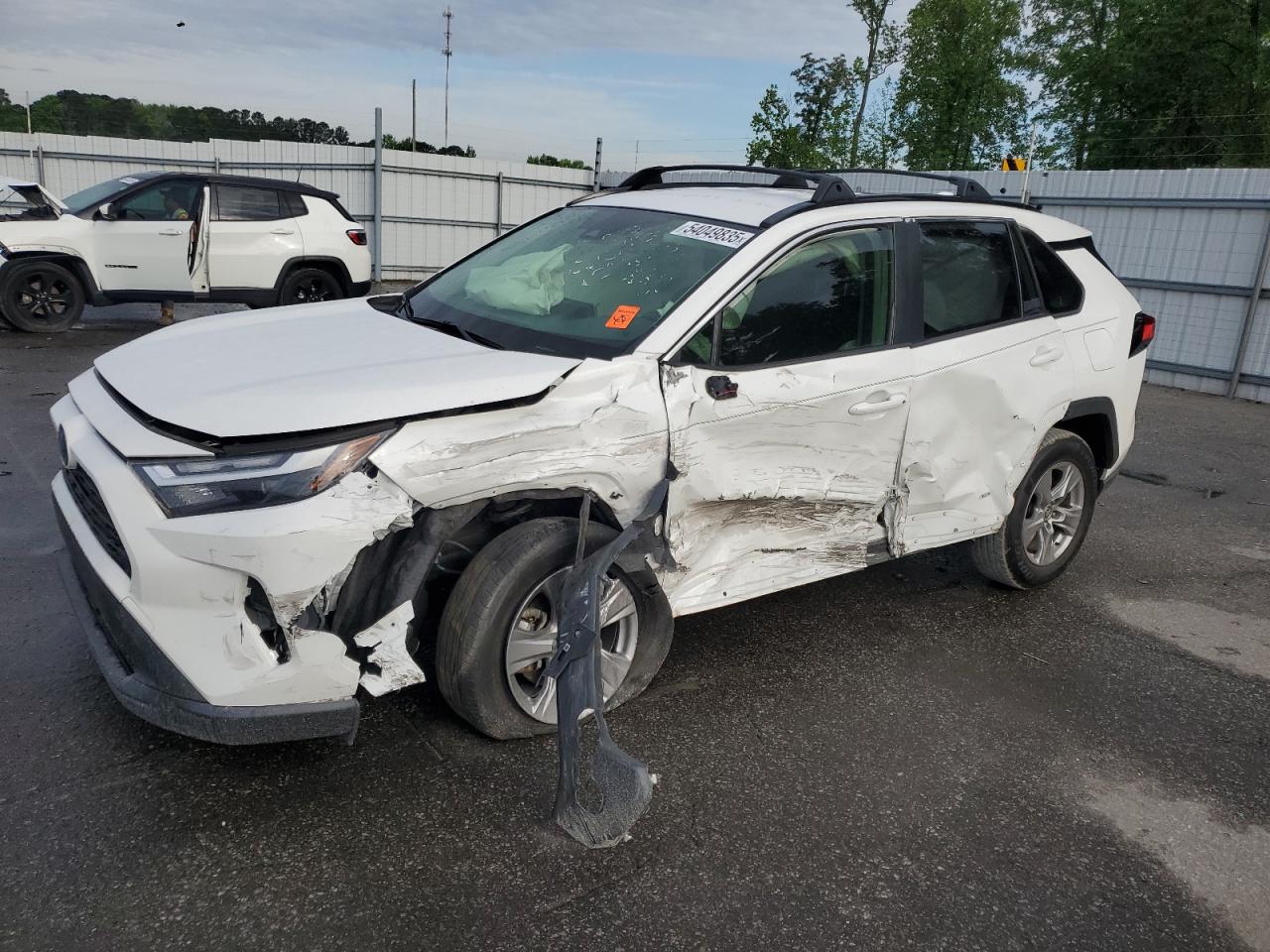 TOYOTA RAV4 LE
