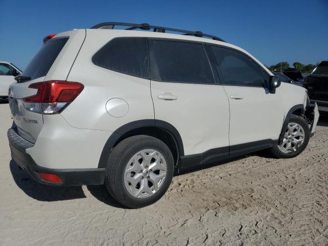 2019 SUBARU FORESTER JF2SKACC8KH490580