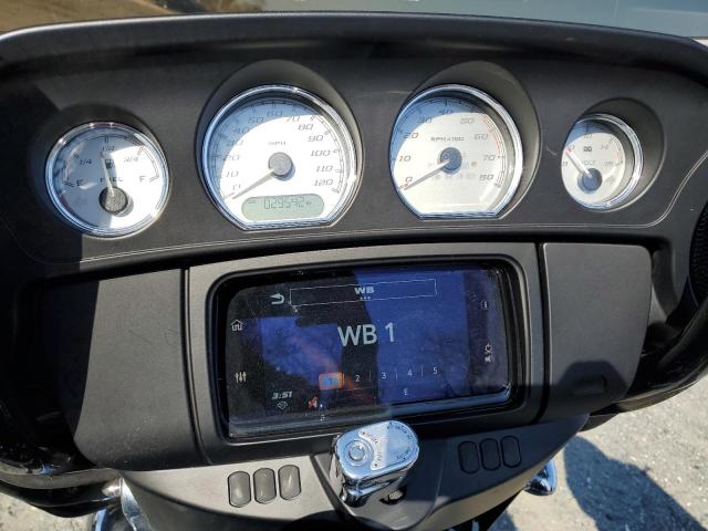 2020 HARLEY-DAVIDSON FLHX 1HD1KBC11LB663020