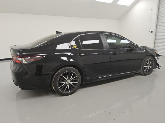 Vin: 4t1g11ak2nu698835, lot: 53816855, toyota camry se 20223