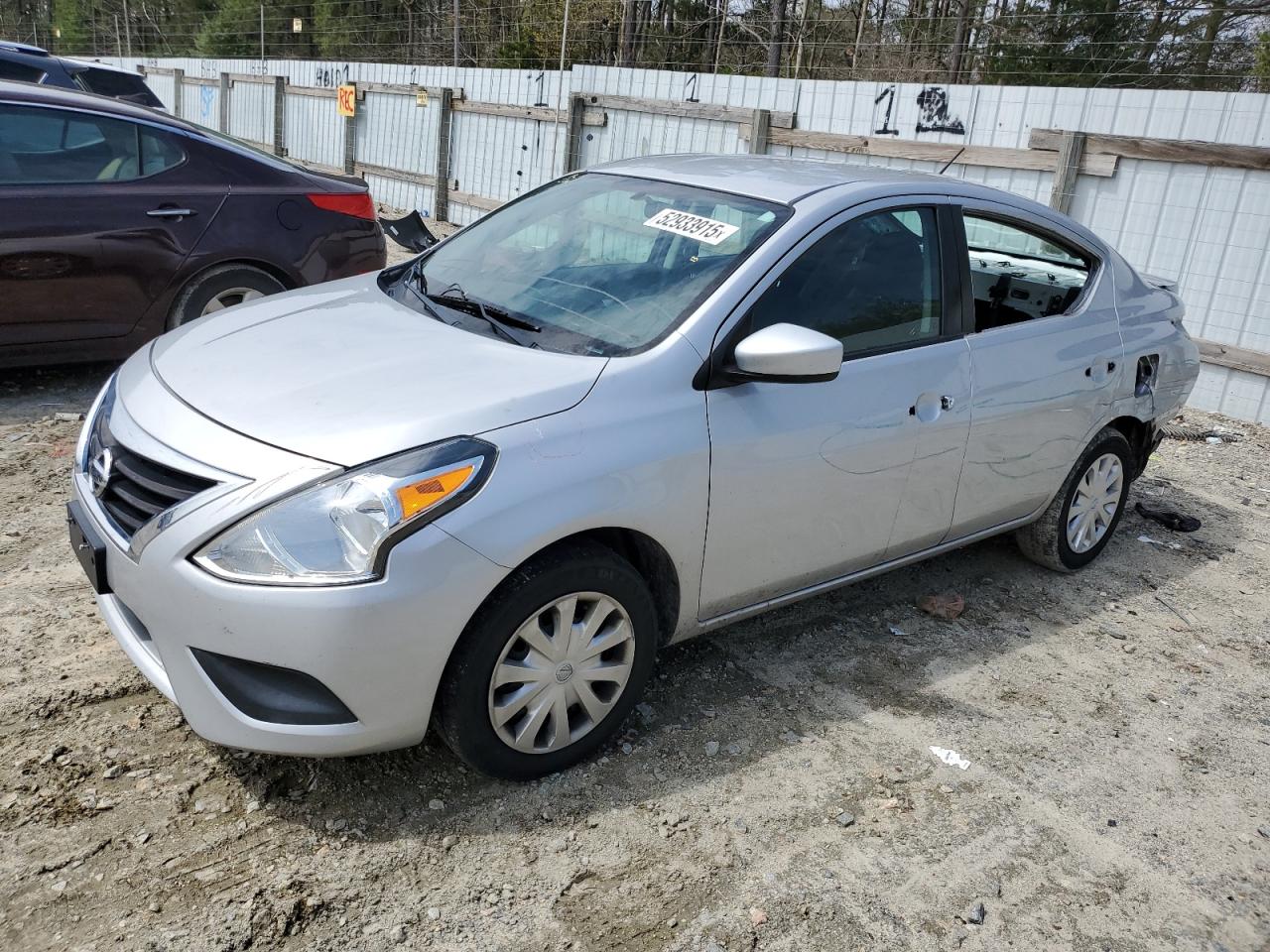 NISSAN VERSA S