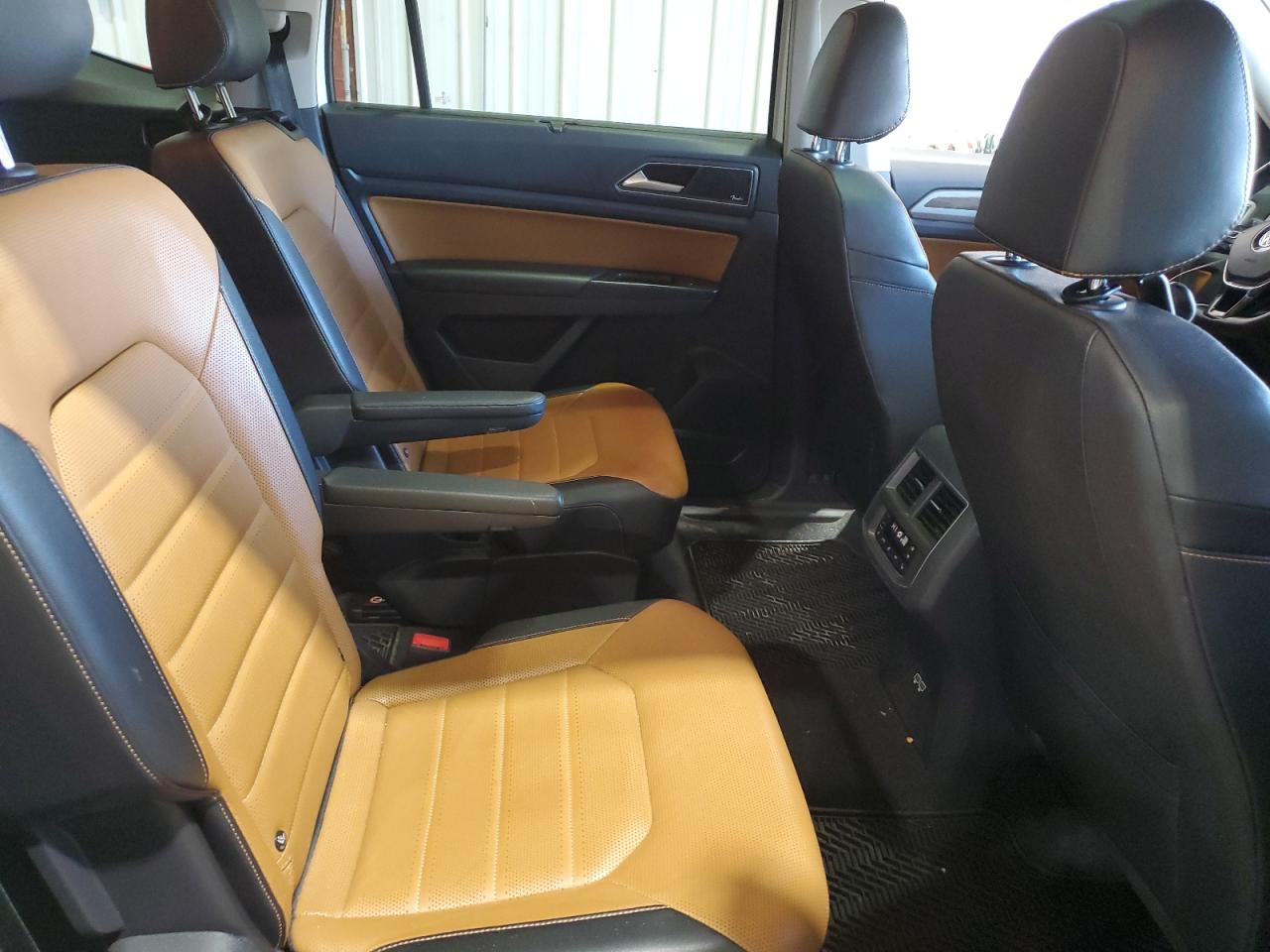 VOLKSWAGEN ATLAS SEL PREMIUM